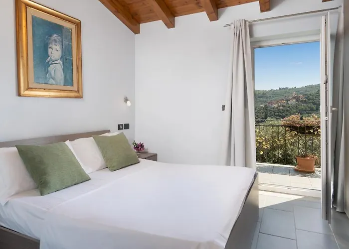 Vittorio 6&2 Emma Villa